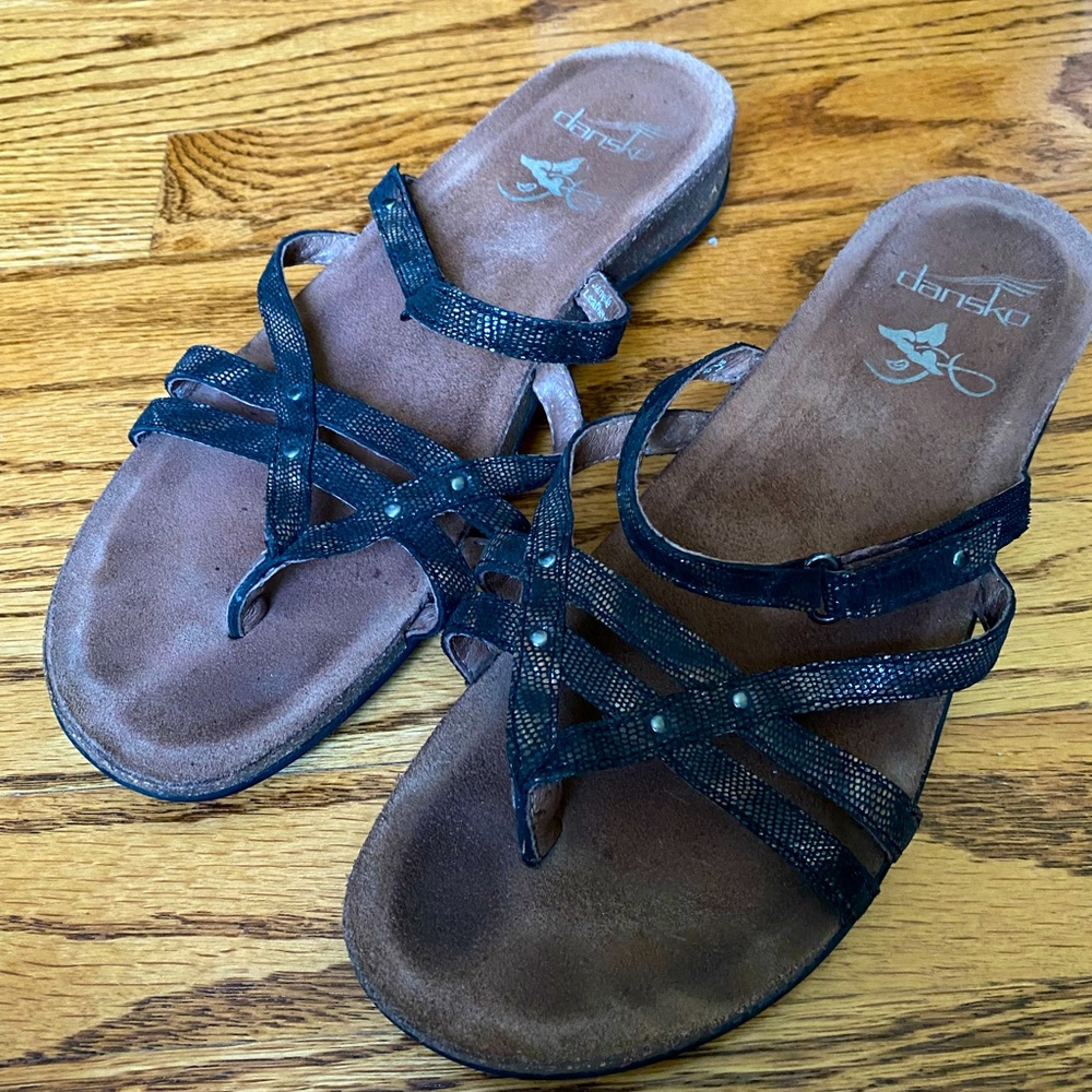 Brown Dansko Snakeskin Sandals | Size 38 (8)